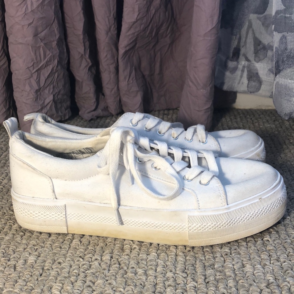 H&M Sneakers Size 8.5
